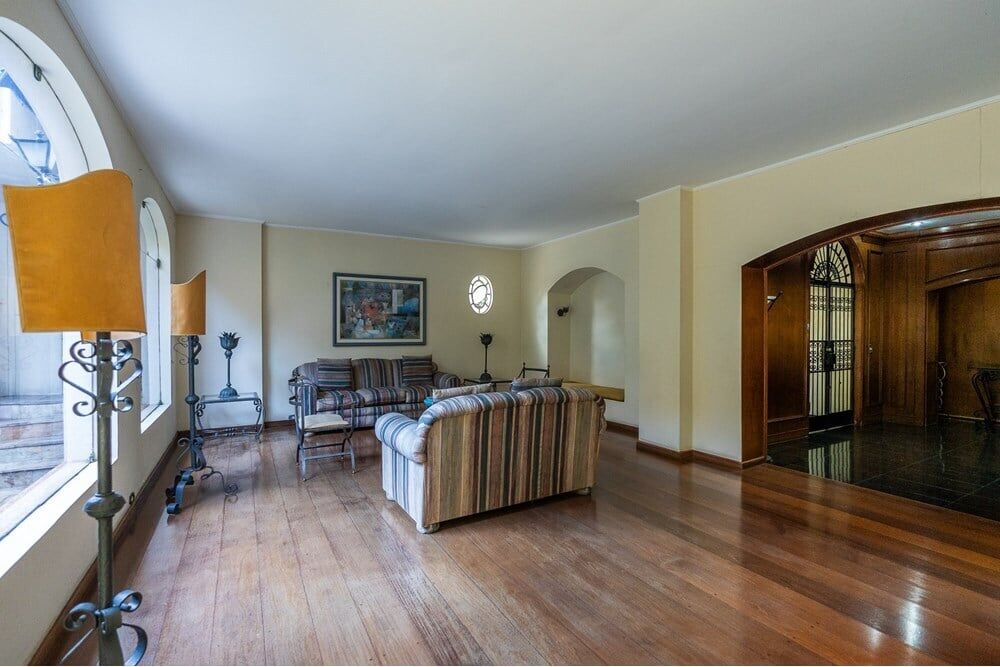 Apartamento, 3 quartos, 137 m² - Foto 1