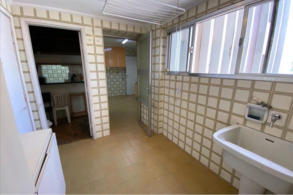 Apartamento, 3 quartos, 185 m² - Foto 2