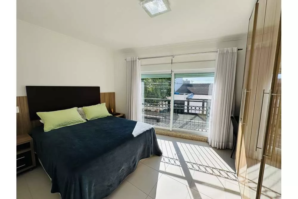 Apartamento à venda com 2 quartos, 85m² - Foto 3