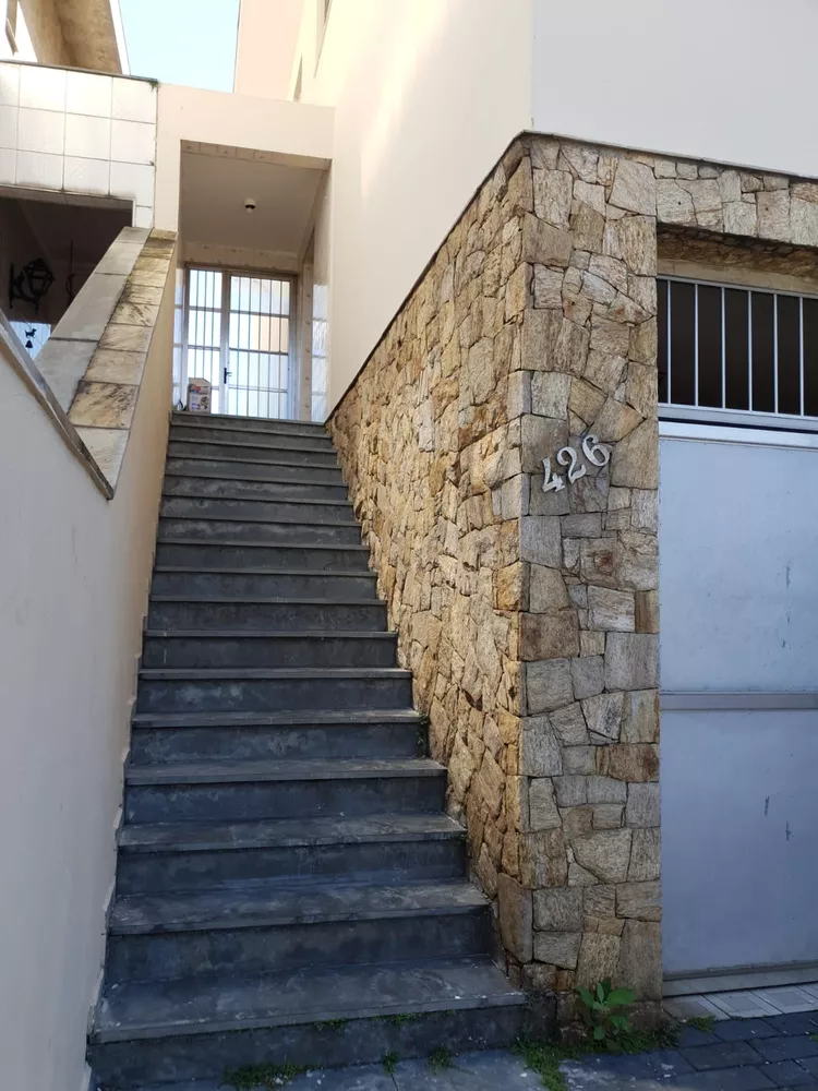 Casa à venda com 3 quartos, 154m² - Foto 1