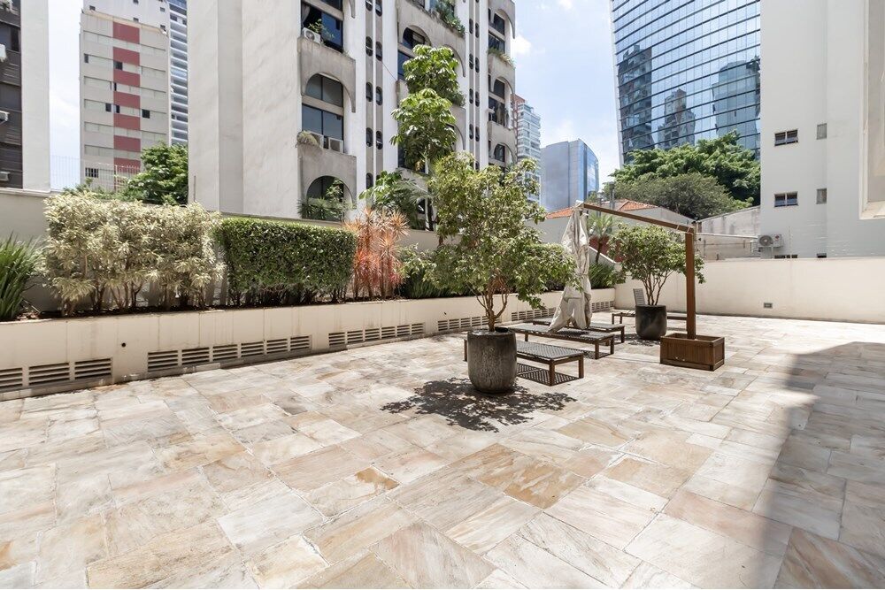Apartamento à venda com 1 quarto, 37m² - Foto 1