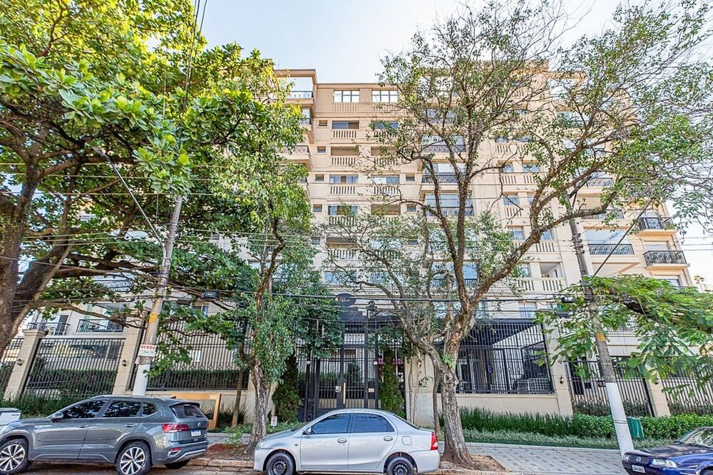 Apartamento à venda com 2 quartos, 118m² - Foto 2