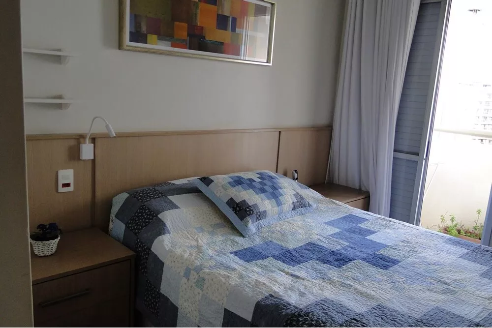 Apartamento à venda com 2 quartos, 78m² - Foto 2
