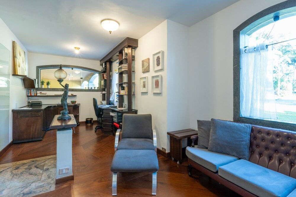 Casa, 6 quartos - Foto 1