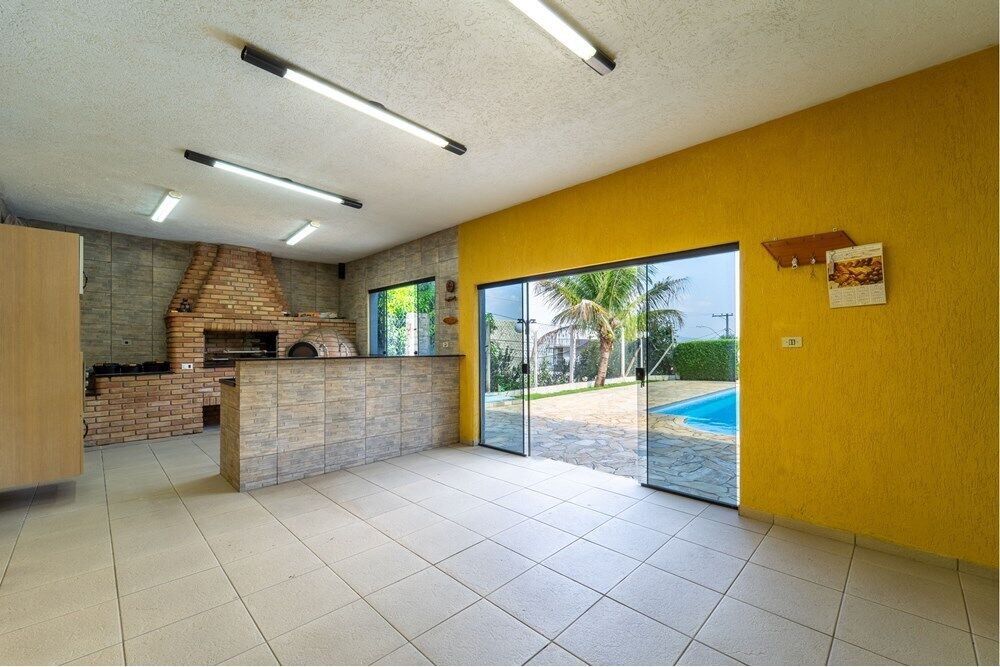 Casa à venda com 4 quartos - Foto 4