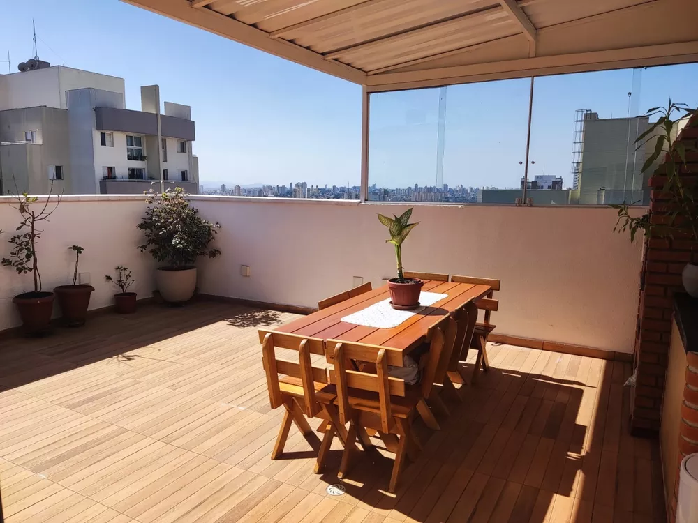 Apartamento à venda com 3 quartos, 131m² - Foto 3