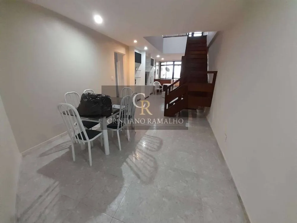 Cobertura, 4 quartos, 210 m² - Foto 2