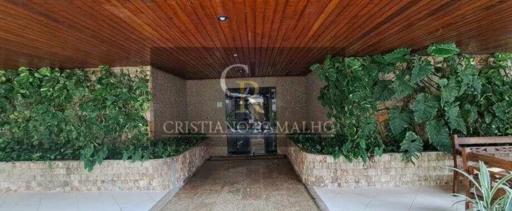 Cobertura, 4 quartos, 208 m² - Foto 3
