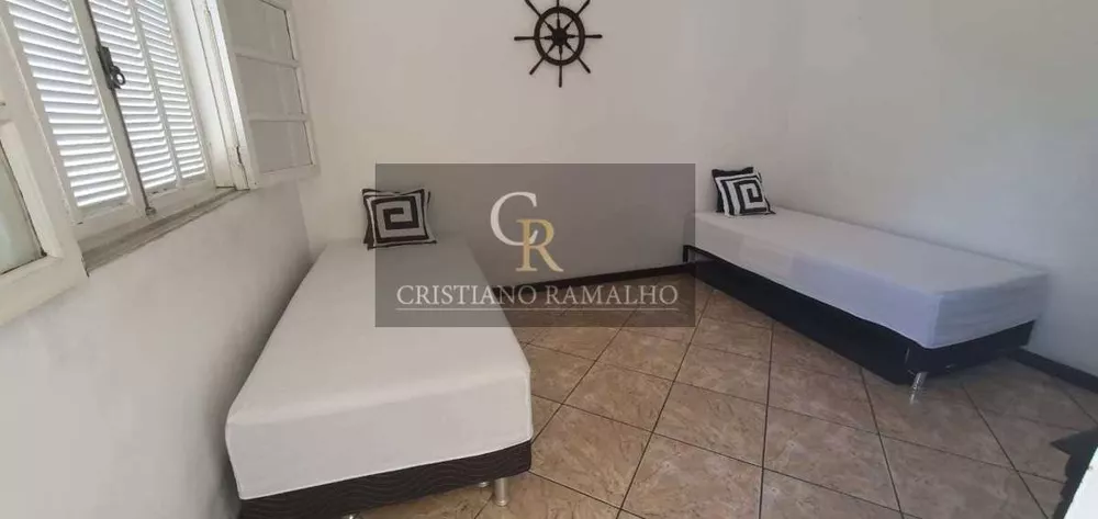 Casa, 6 quartos, 136 m² - Foto 4