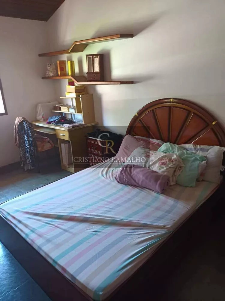 Casa, 5 quartos, 240 m² - Foto 16