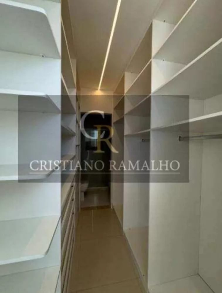 Cobertura, 3 quartos, 196 m² - Foto 3