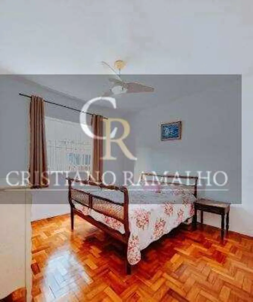 Casa, 6 quartos, 227 m² - Foto 1