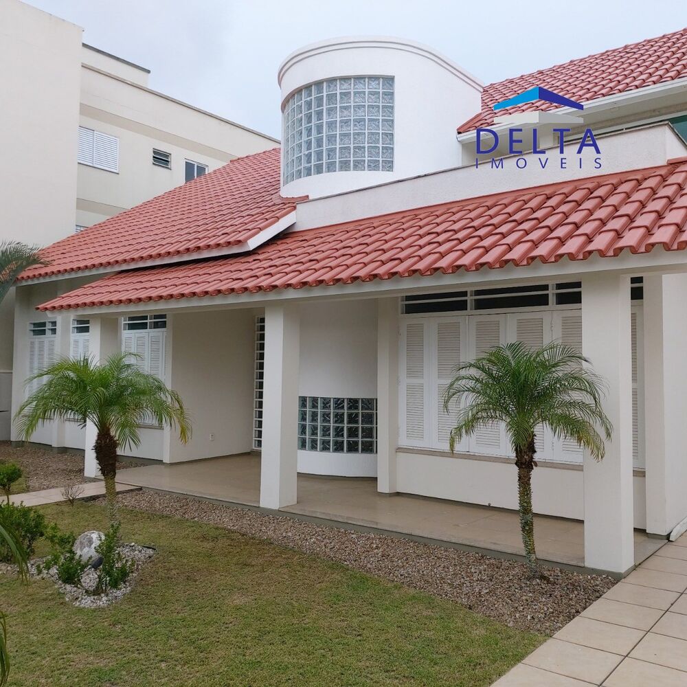 Casa, 4 quartos, 450 m² - Foto 1