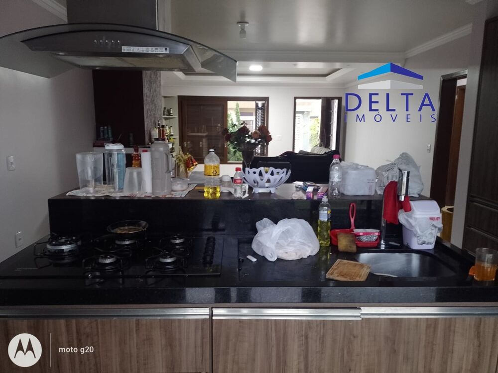 Casa, 4 quartos, 200 m² - Foto 2