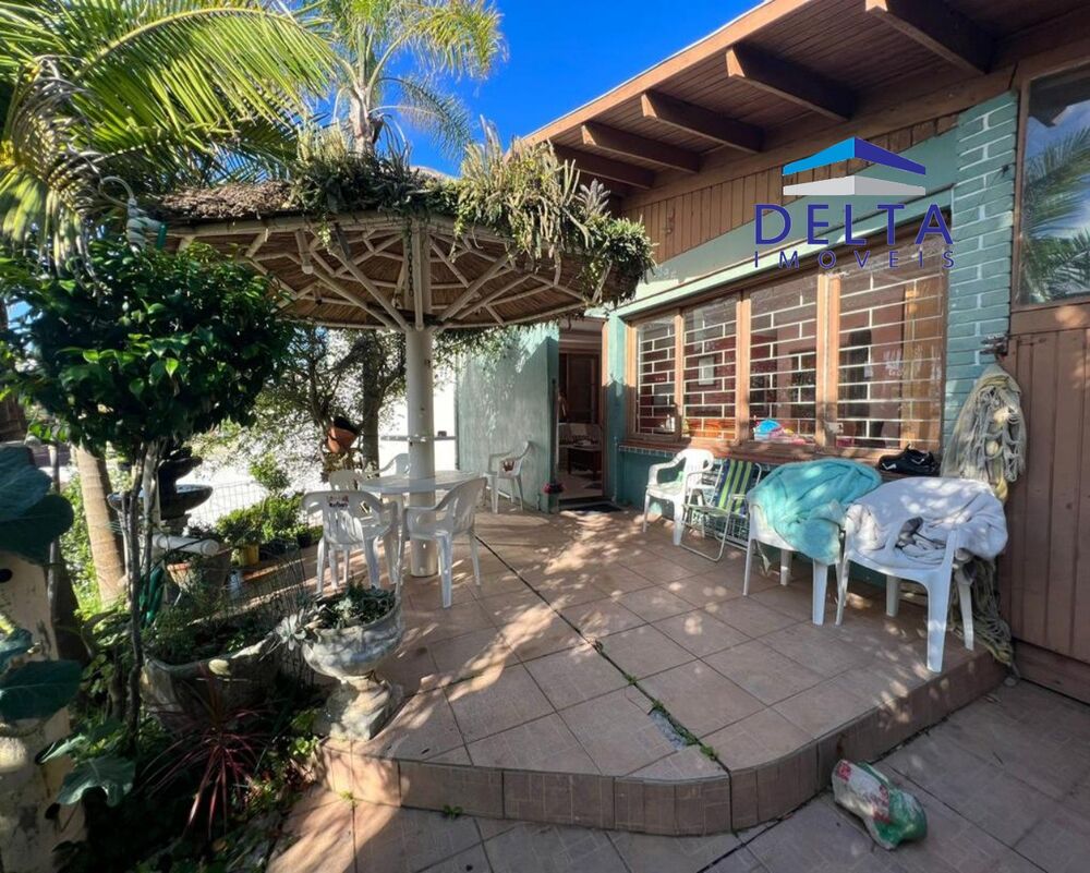 Casa à venda com 3 quartos, 180m² - Foto 4