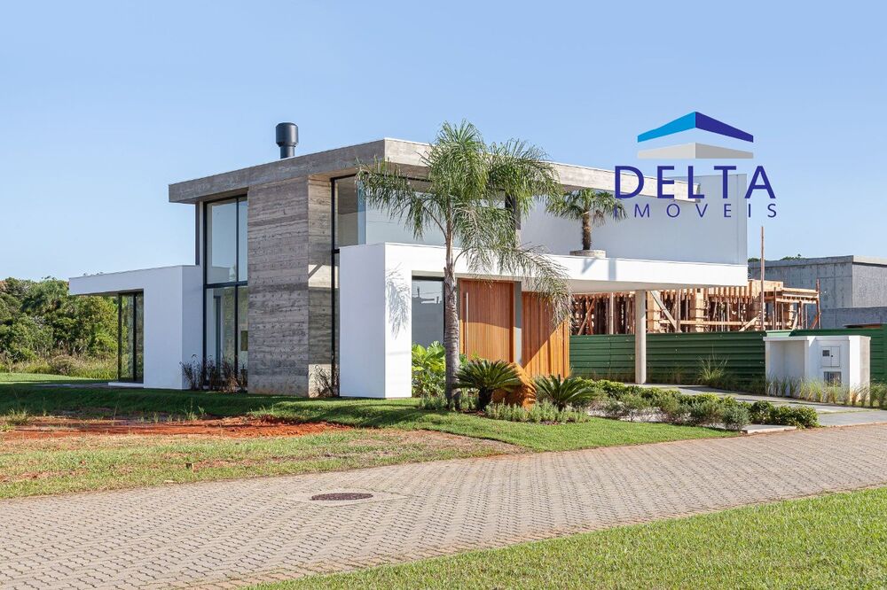 Casa, 3 quartos, 204 m² - Foto 2