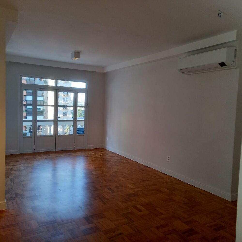 Apartamento à venda com 2 quartos, 90m² - Foto 23