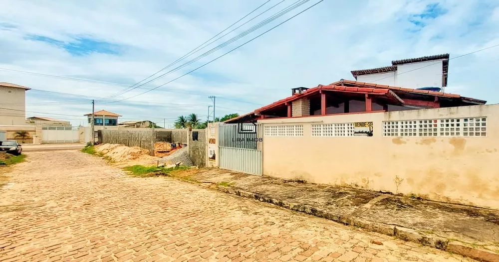 Casa à venda com 3 quartos, 200m² - Foto 5