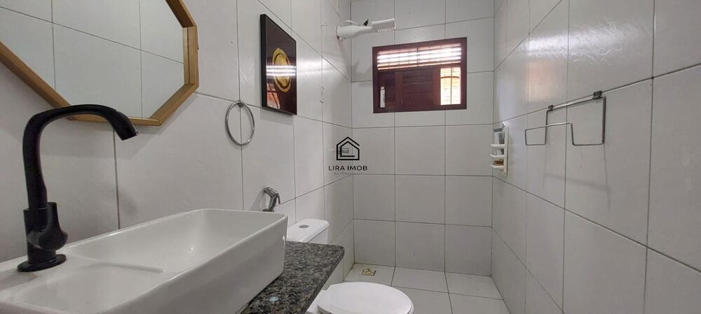 Casa à venda com 2 quartos, 59m² - Foto 4