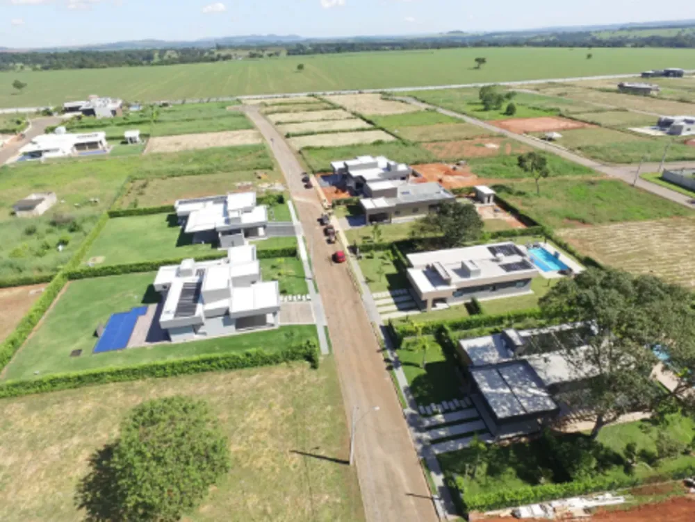 Loteamento e Condomínio, 1217 m² - Foto 1