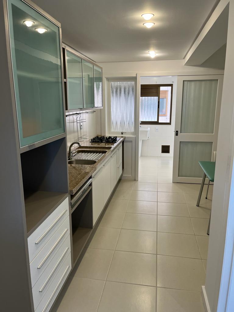 Apartamento à venda com 3 quartos, 163m² - Foto 7