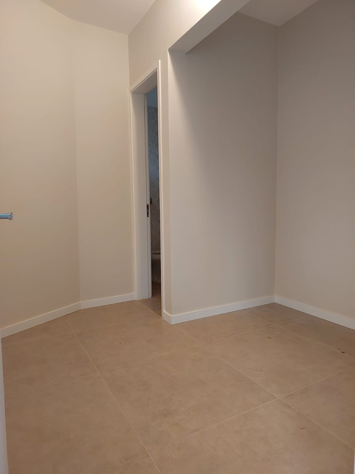 Apartamento à venda com 3 quartos, 120m² - Foto 9