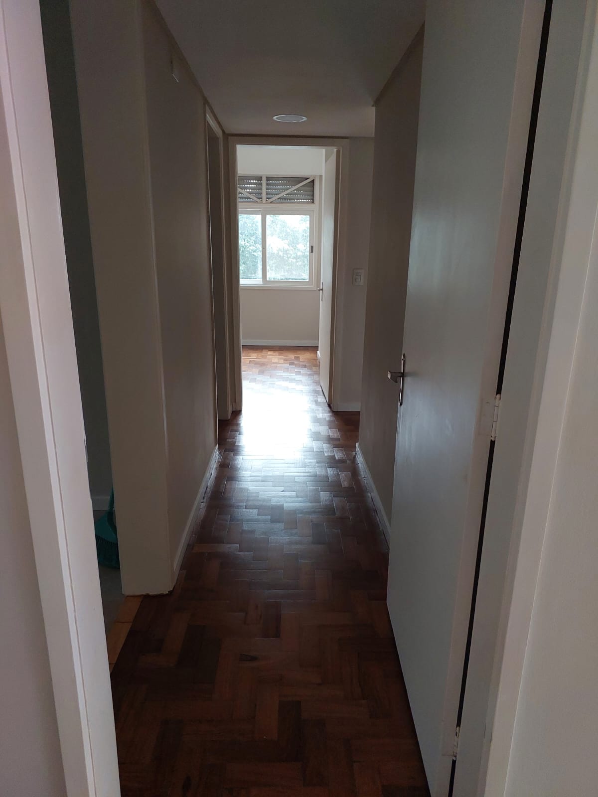 Apartamento à venda com 3 quartos, 120m² - Foto 2