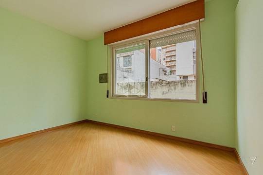 Apartamento à venda com 2 quartos, 84m² - Foto 3