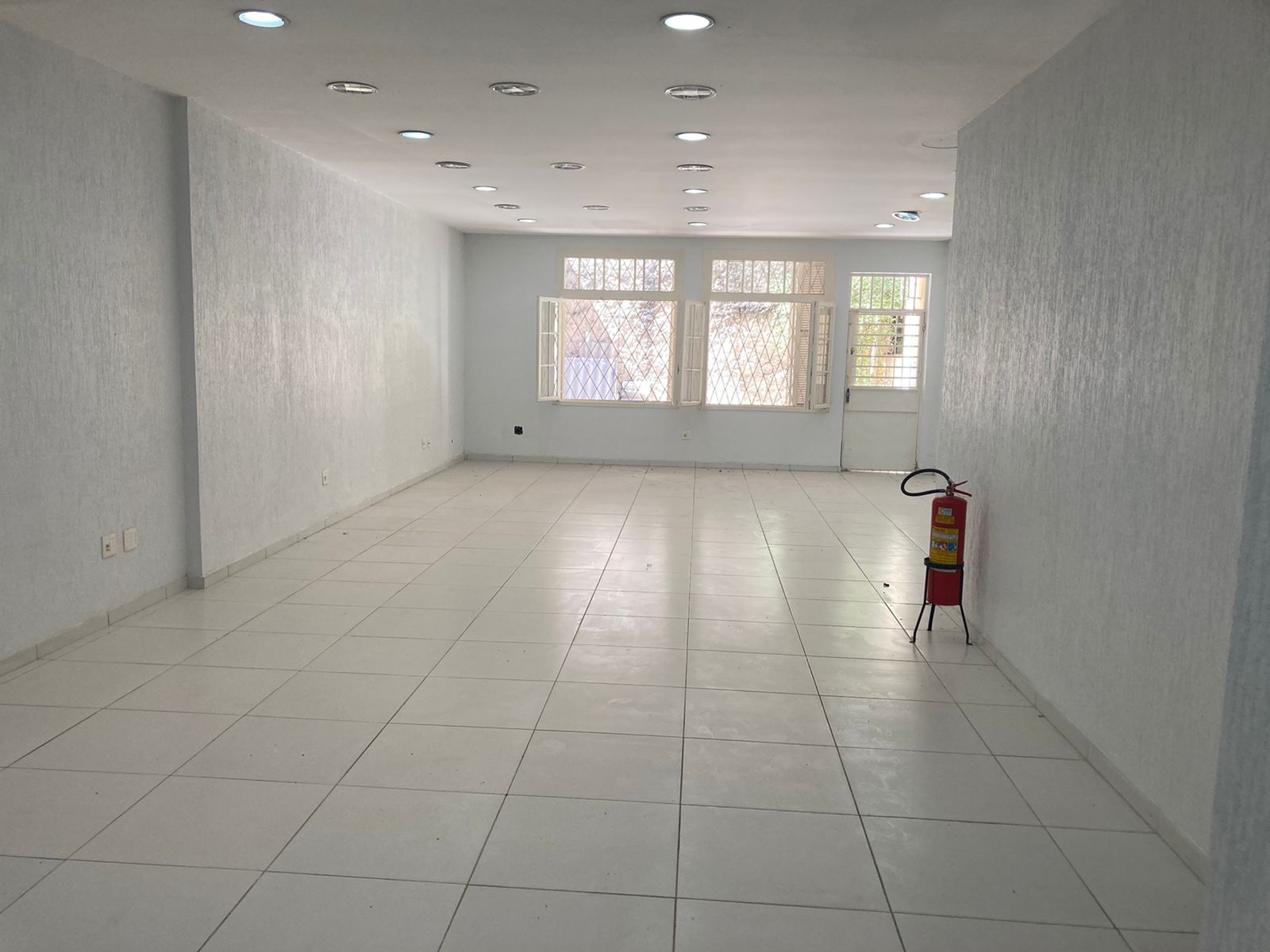 Prédio Inteiro à venda, 370m² - Foto 18