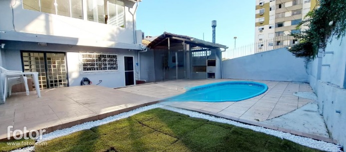 Casa à venda com 3 quartos, 280m² - Foto 5