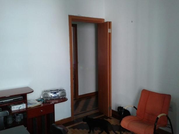 Apartamento à venda com 2 quartos, 70m² - Foto 9