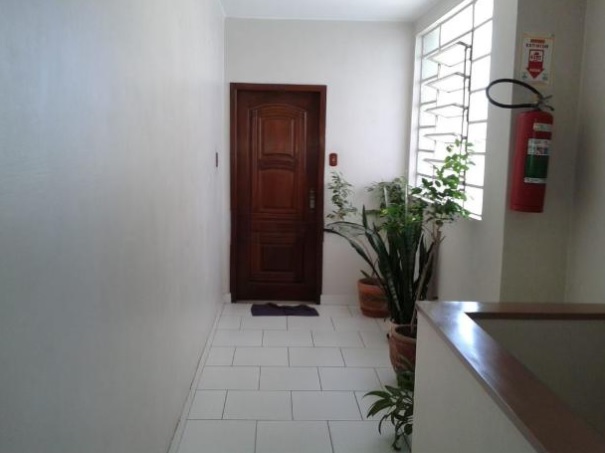 Apartamento à venda com 2 quartos, 70m² - Foto 11