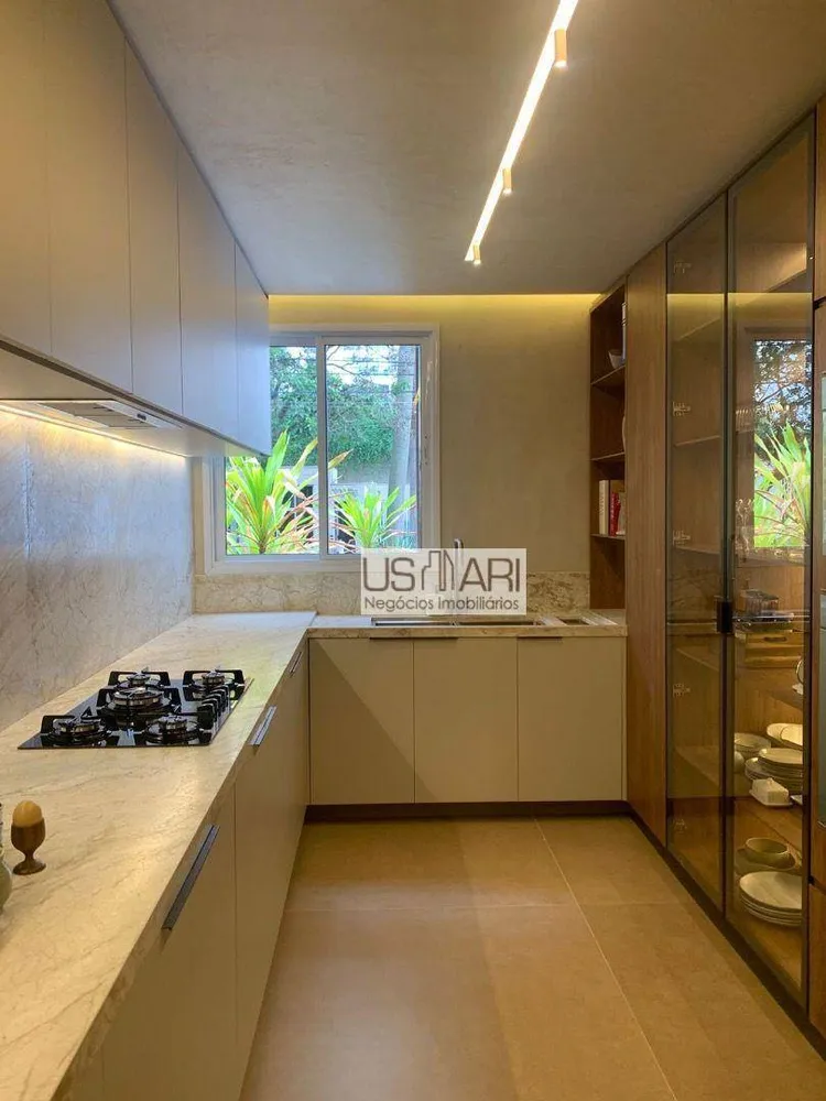 Apartamento, 3 quartos, 270 m² - Foto 6