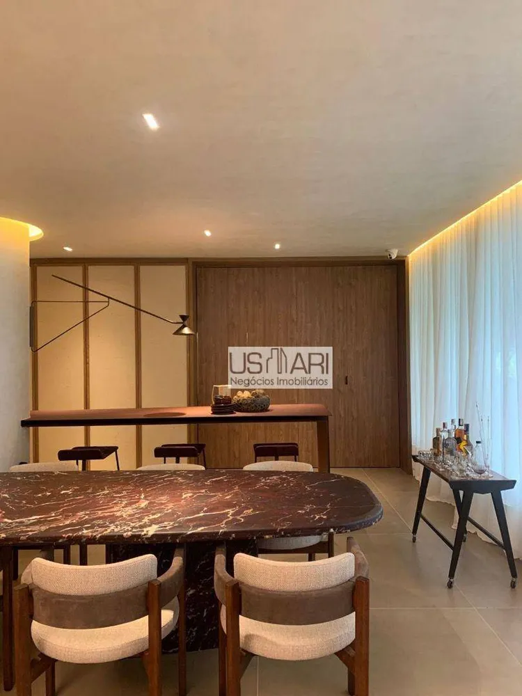Apartamento, 3 quartos, 270 m² - Foto 13