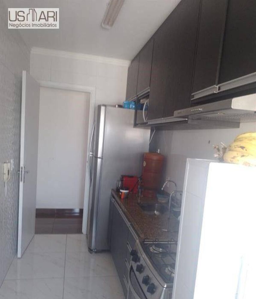 Apartamento à venda com 2 quartos, 56m² - Foto 3