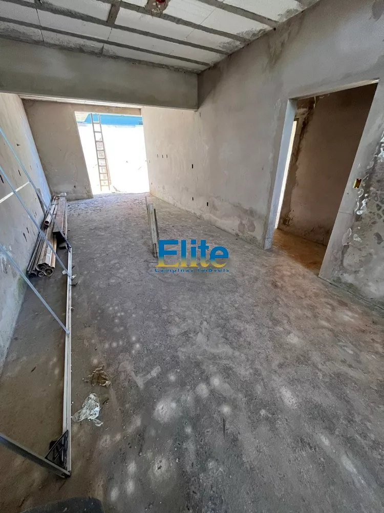 Casa de Condomínio à venda com 3 quartos, 250m² - Foto 3