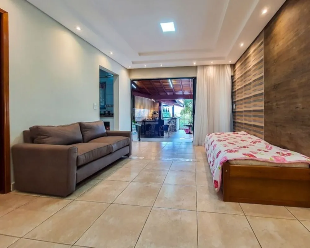 Chácara, 3 quartos, 1000 m² - Foto 3