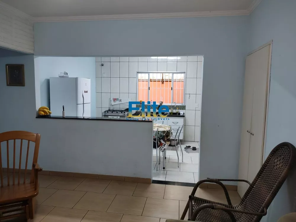 Casa à venda com 3 quartos, 300m² - Foto 4