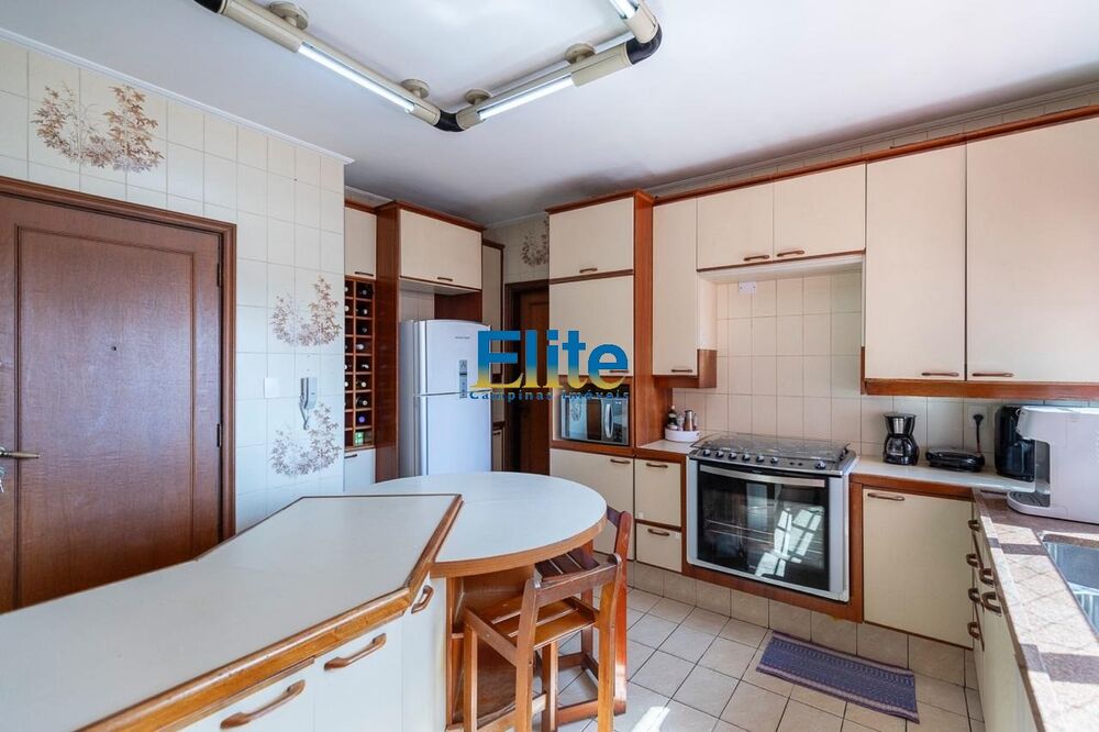 Apartamento à venda com 4 quartos, 182m² - Foto 5