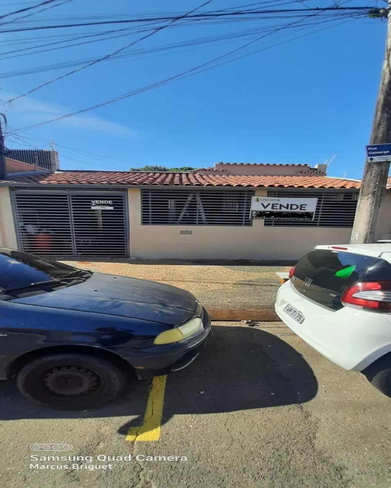 Prédio Inteiro à venda com 5 quartos, 400m² - Foto 1