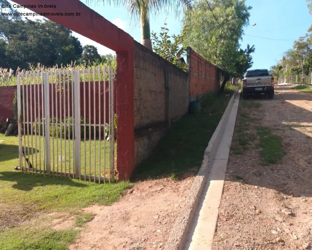 Fazenda à venda com 2 quartos, 2600m² - Foto 1