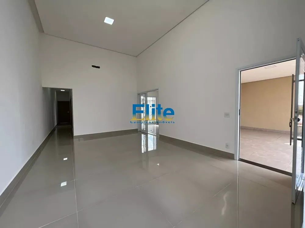 Casa de Condomínio à venda com 3 quartos, 250m² - Foto 3