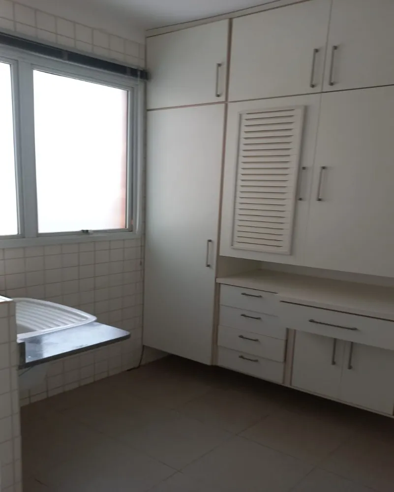 Apartamento, 3 quartos, 138 m² - Foto 1