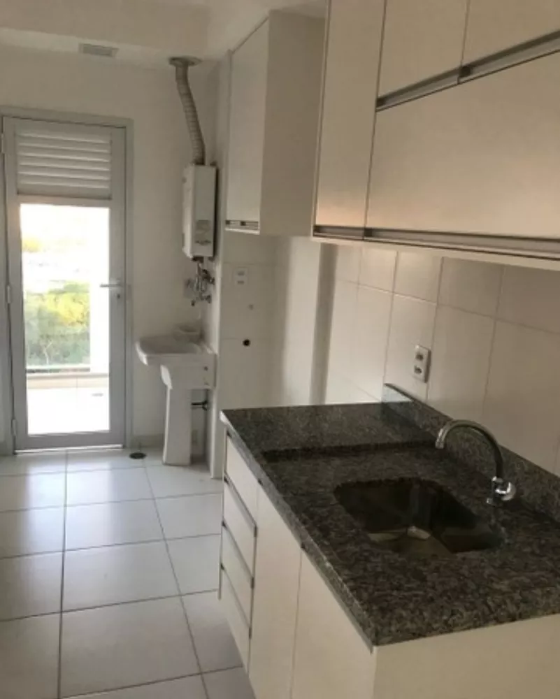 Apartamento à venda com 2 quartos, 69m² - Foto 4