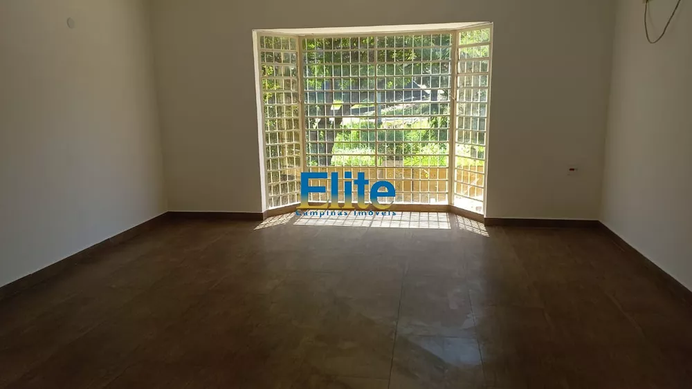 Casa para alugar com 3 quartos, 260m² - Foto 2