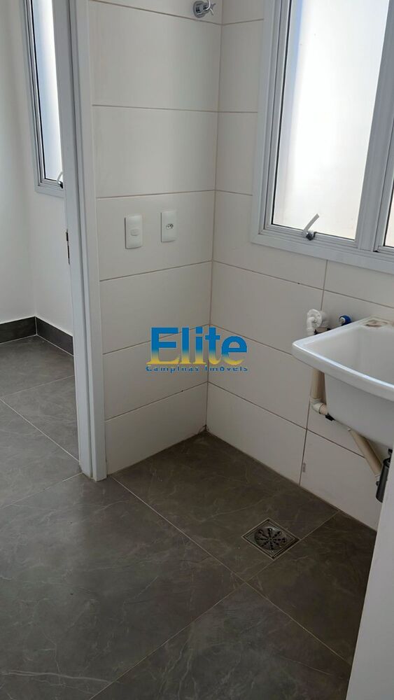 Apartamento, 3 quartos, 225 m² - Foto 2