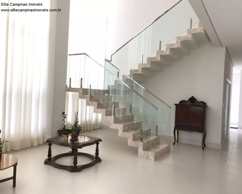 Casa de Condomínio à venda com 5 quartos, 702m² - Foto 2