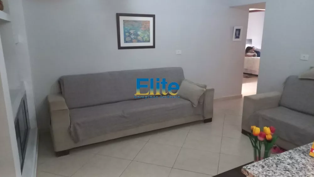 Casa à venda com 3 quartos, 250m² - Foto 4