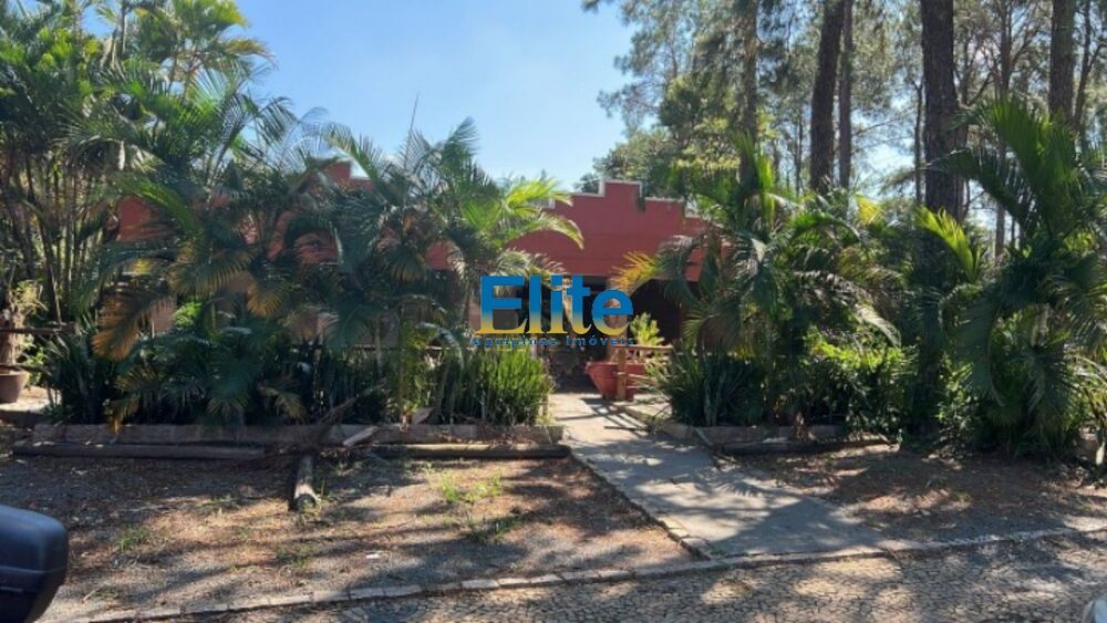 Prédio Inteiro - Foto 1