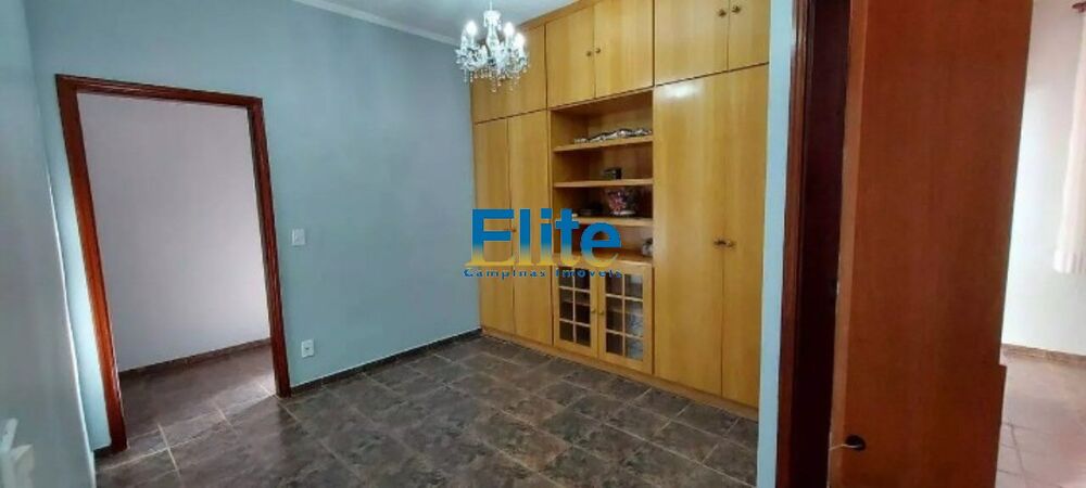 Casa de Condomínio para alugar com 6 quartos, 5154m² - Foto 3